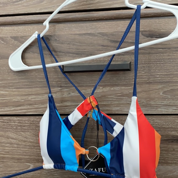 Colorblock Striped O-Ring Bikini - Picture 3 of 4